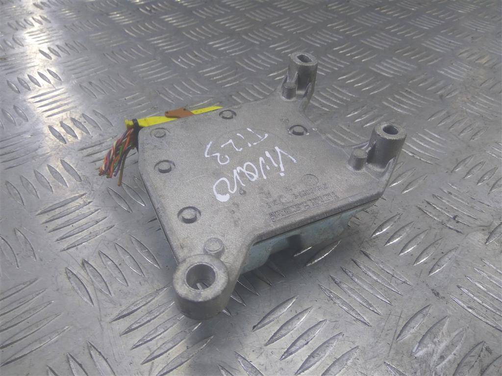 блок управления srs (air bag) Opel Vivaro  8200435339A, 5230 рублей, Москва