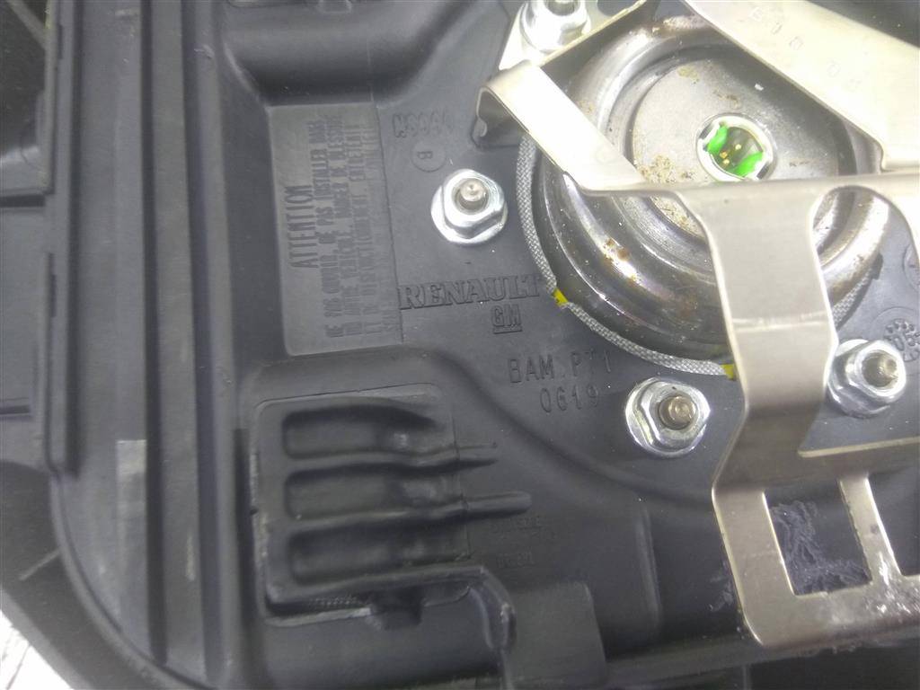 подушка безопасности водителя Opel Vivaro  4414442, 1550 рублей, Москва