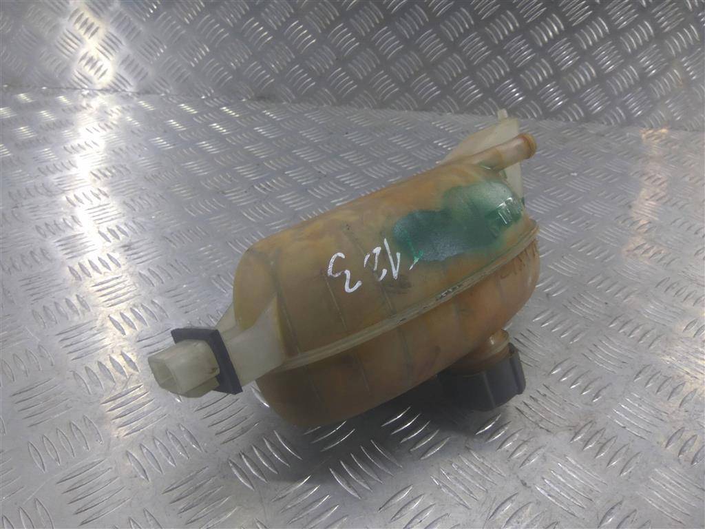 бачок расширительный Opel Vivaro  91165571, 750 рублей, Москва