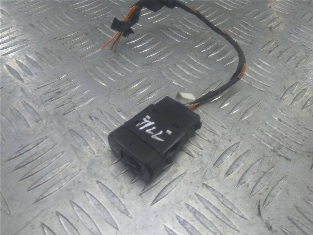 кнопка регулировки фар Volkswagen Crafter  2E0941301, 750 рублей, Москва