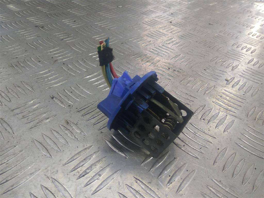 резистор отопителя (ежик) MERCEDES-BENZ Sprinter  A0008700089, 980 рублей, Москва