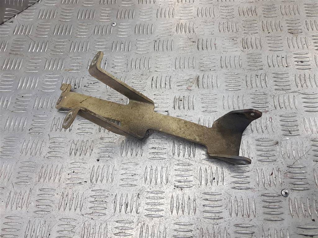 кронштейн турбины FORD Transit  1756782, 750 рублей, Москва