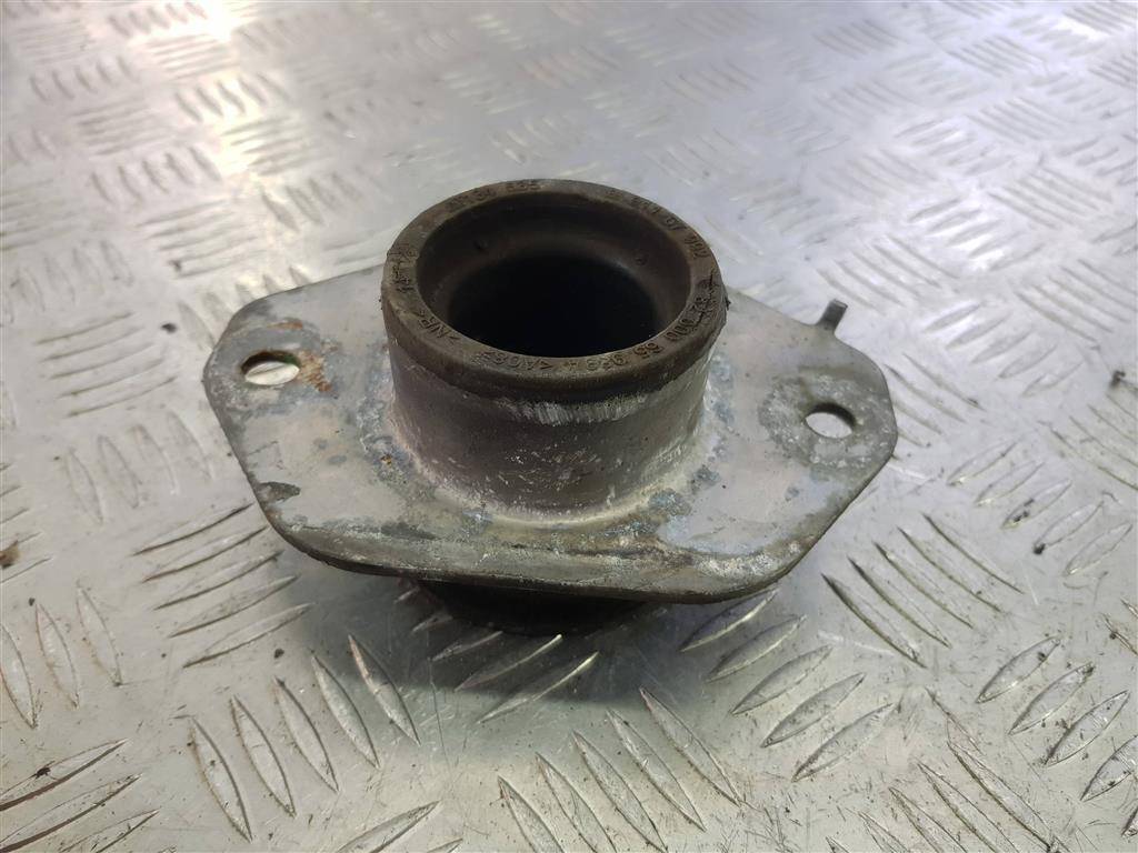 подушка двигателя (опора двс) Renault Trafic  8200065989, 1320 рублей, Москва