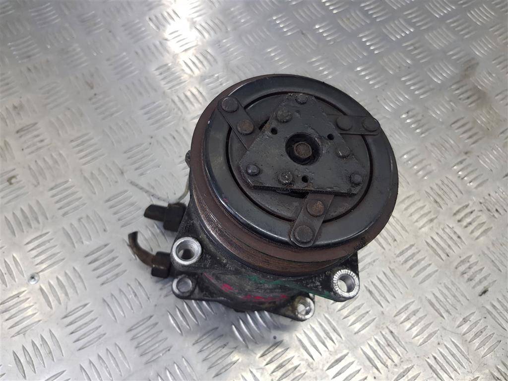 компрессор кондиционера Renault Trafic  8200454172, 3390 рублей, Москва