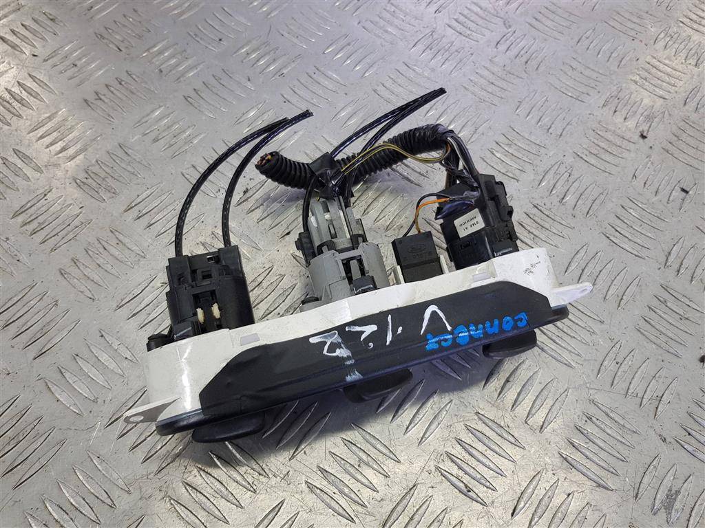 блок управления печкой FORD Tourneo Connect  5225337, 2930 рублей, Москва