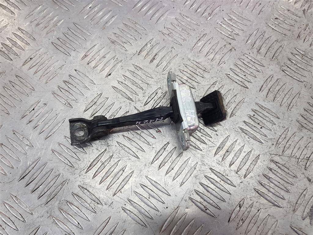 ограничитель двери Hyundai Grand Starex  793904H000, 750 рублей, Москва