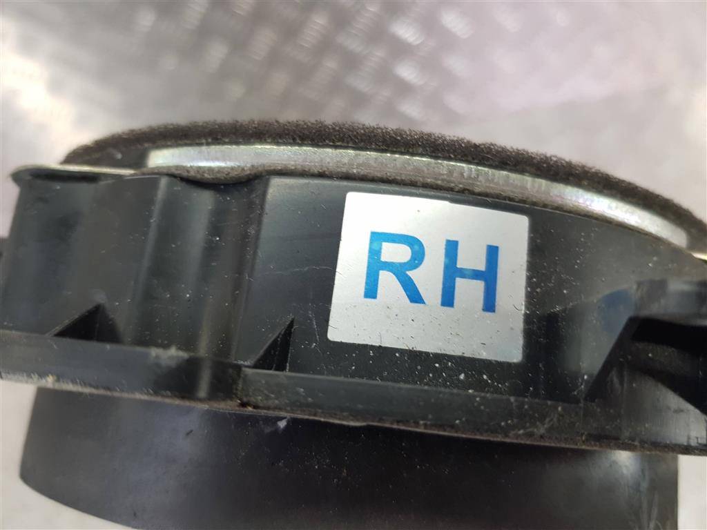 динамик музыкальный Hyundai Grand Starex  963304H050, 750 рублей, Москва