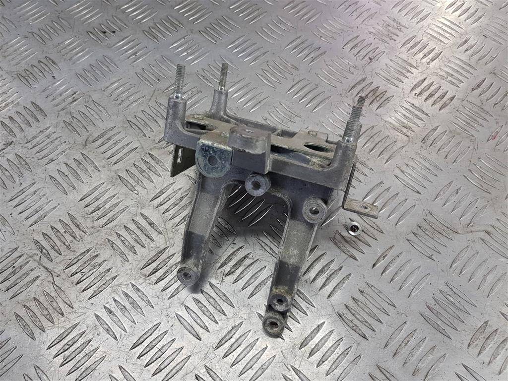 кронштейн блока управления двигателя Fiat Doblo  55249001, 1320 рублей, Москва