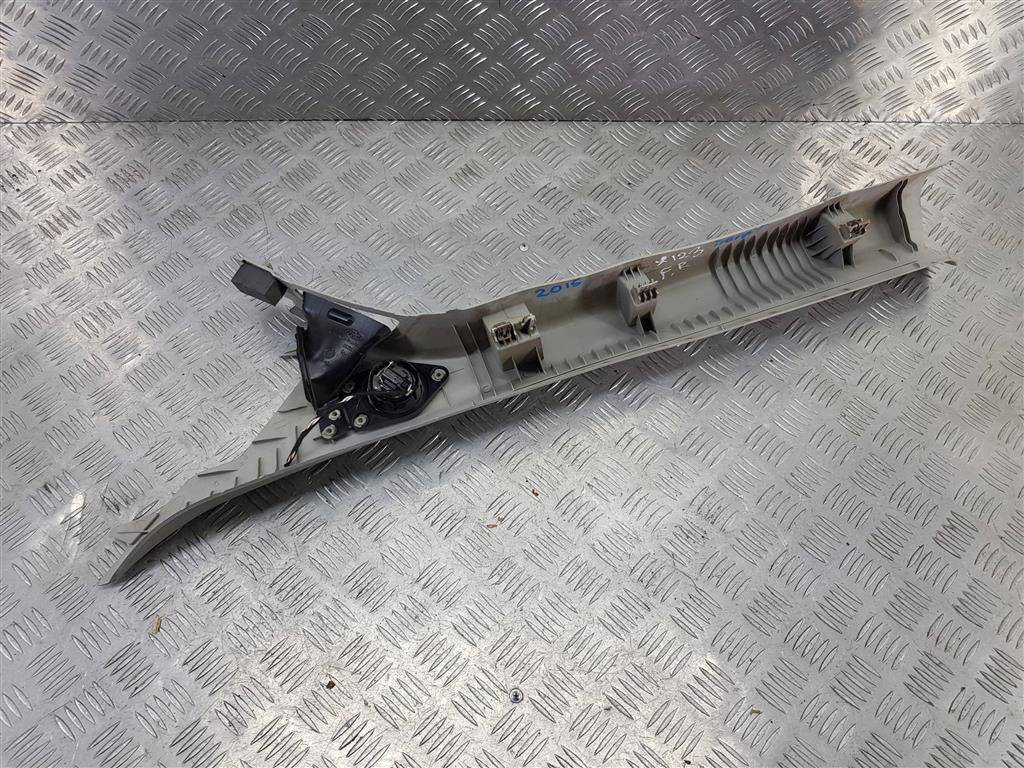 накладка лобового стекла FORD Transit  1853757, 1320 рублей, Москва