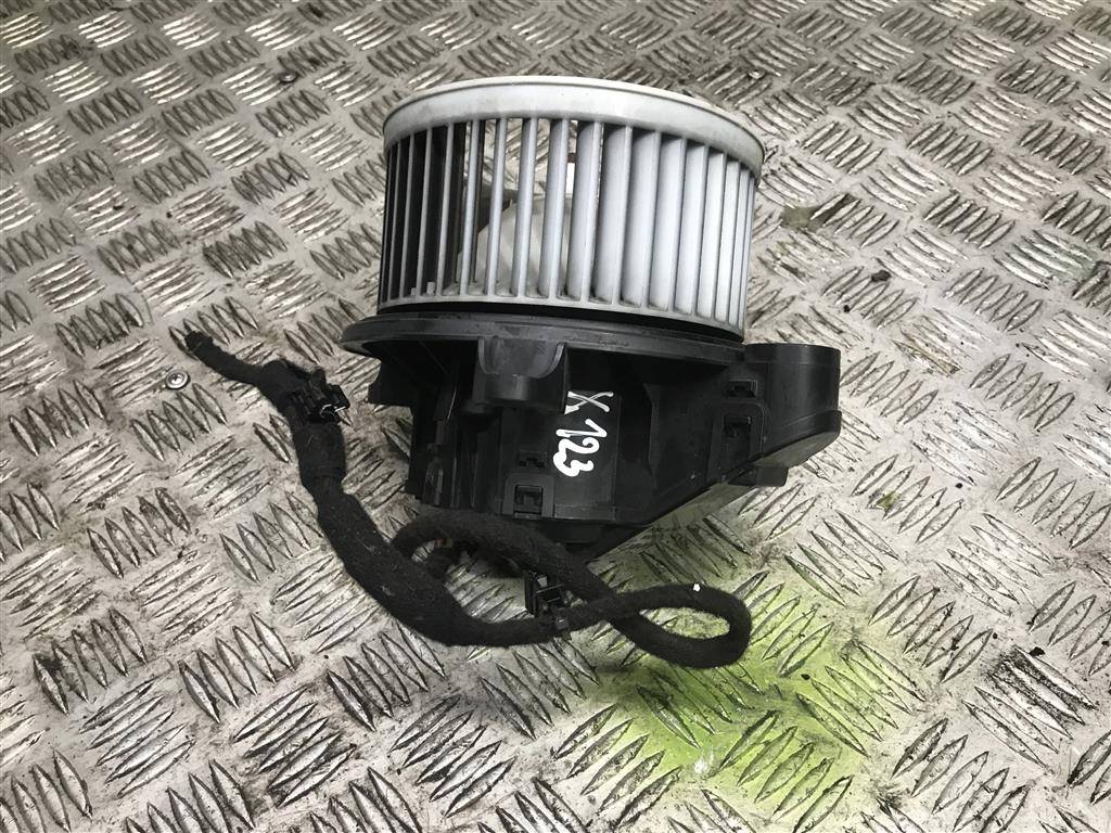 моторчик отопителя FORD Transit  2008781, 1550 рублей, Москва