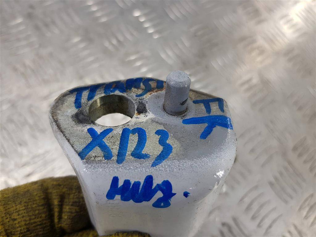 петля двери FORD Transit  2024483, 2470 рублей, Москва