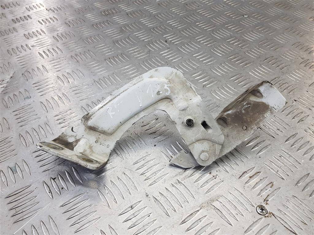 петля капота Renault Kangoo  8200153071, 980 рублей, Москва