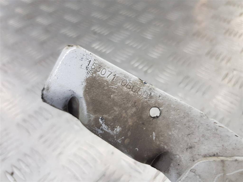 петля капота Renault Kangoo  8200153071, 980 рублей, Москва