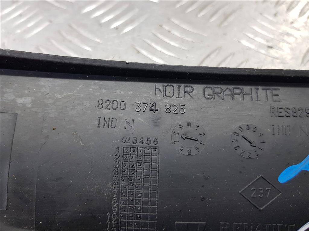 кожух рулевой колонки Renault Kangoo  8200374825, 1320 рублей, Москва