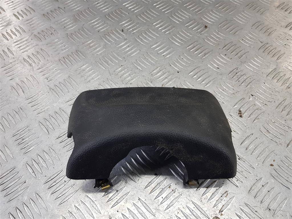 кожух рулевой колонки Renault Kangoo  8200374825, 1320 рублей, Москва