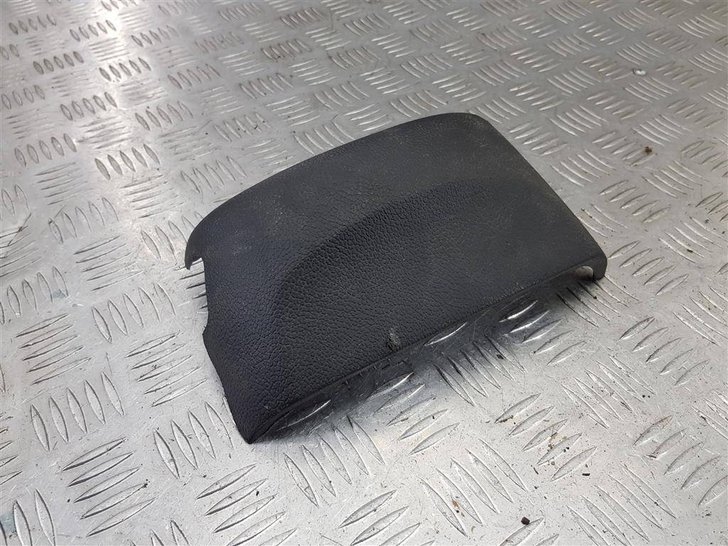 кожух рулевой колонки Renault Kangoo  8200374825, 1320 рублей, Москва