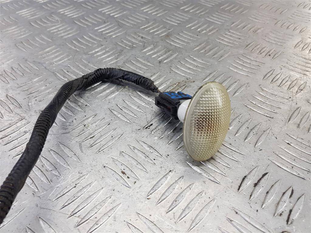 повторитель поворота FORD Transit  1385980, 750 рублей, Москва