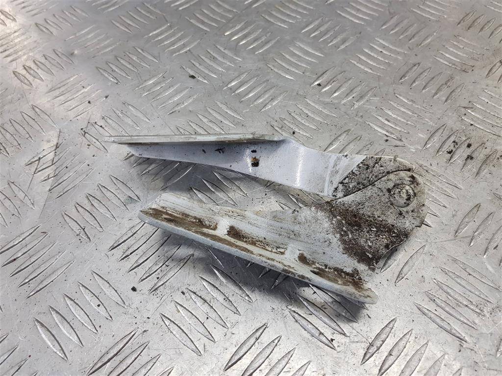 петля капота FORD Transit  1405814, 750 рублей, Москва