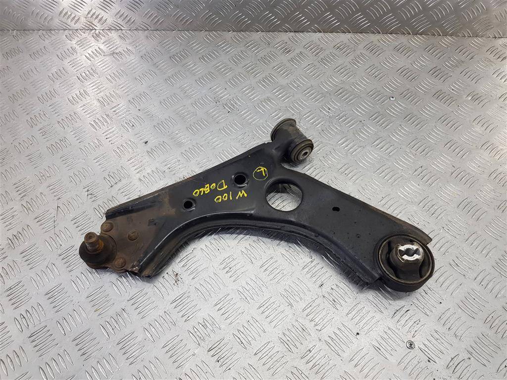 рычаг Fiat Doblo  51810665, 980 рублей, Москва