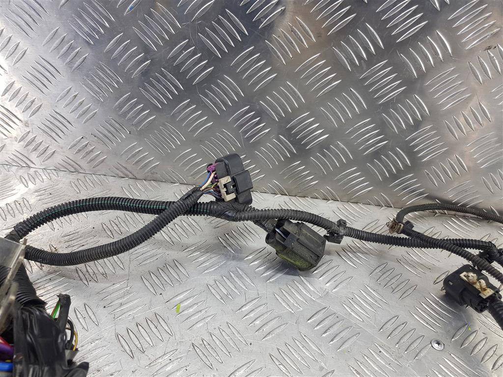 блок предохранителей FORD Transit  1824063, 12130 рублей, Москва