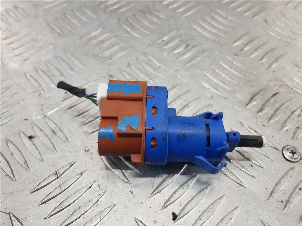 датчик включения стоп-сигнала Fiat Doblo  50512681, 980 рублей, Москва