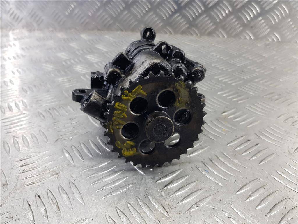 насос масляный FORD Transit  1839456, 2470 рублей, Москва