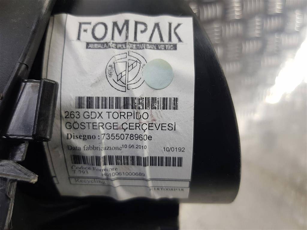 накладка торпедо Fiat Doblo  735507896, 1550 рублей, Москва