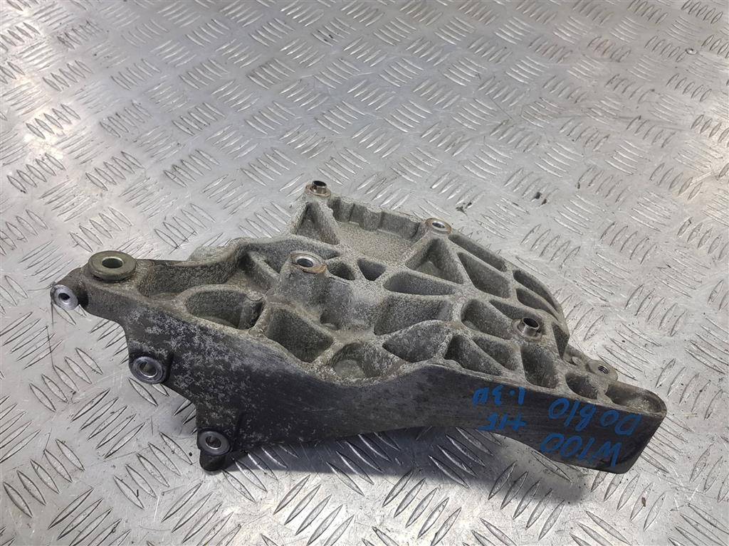 кронштейн генератора Fiat Doblo  51838944, 980 рублей, Москва