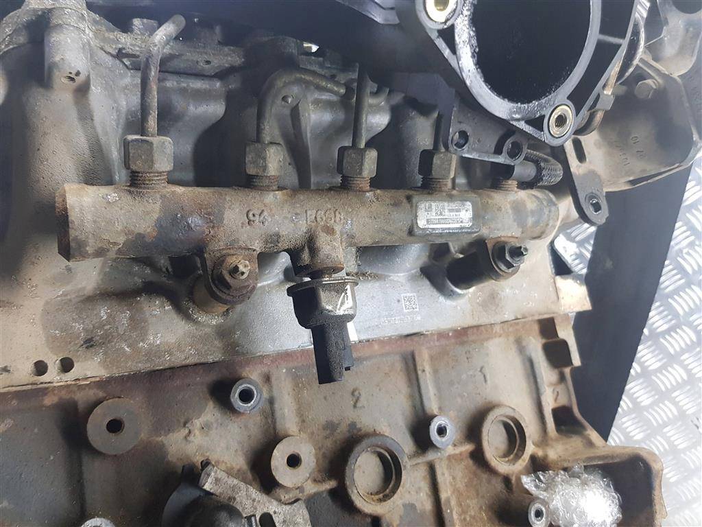 рампа топливная Peugeot Expert  1570N5, 2010 рублей, Москва