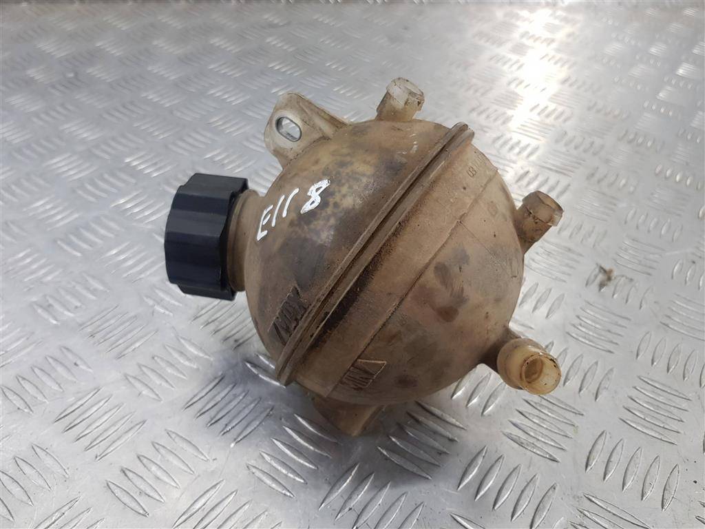 бачок расширительный Peugeot Expert  1323W7, 1320 рублей, Москва