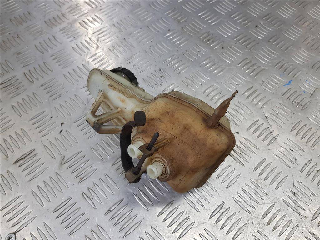 бачок тормозной Peugeot Expert  4635E9, 2130 рублей, Москва