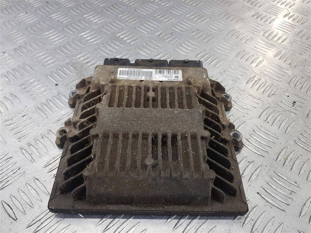 блок управления двигателем Peugeot Expert  1943G2, 7190 рублей, Москва