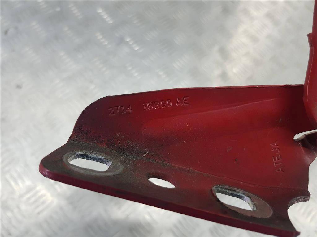 петля капота FORD Tourneo Connect  1353597, 2700 рублей, Москва