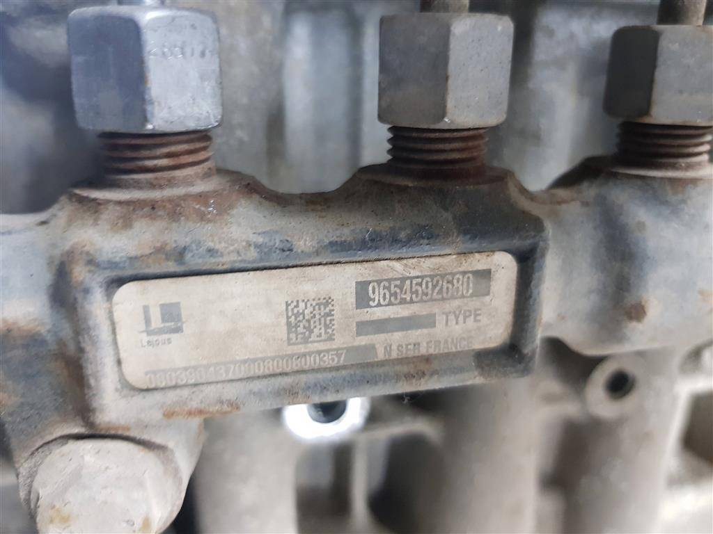 рампа топливная Peugeot Partner  1570G2, 980 рублей, Москва