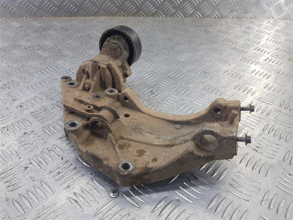 кронштейн генератора Peugeot Expert  5706J5, 1320 рублей, Москва