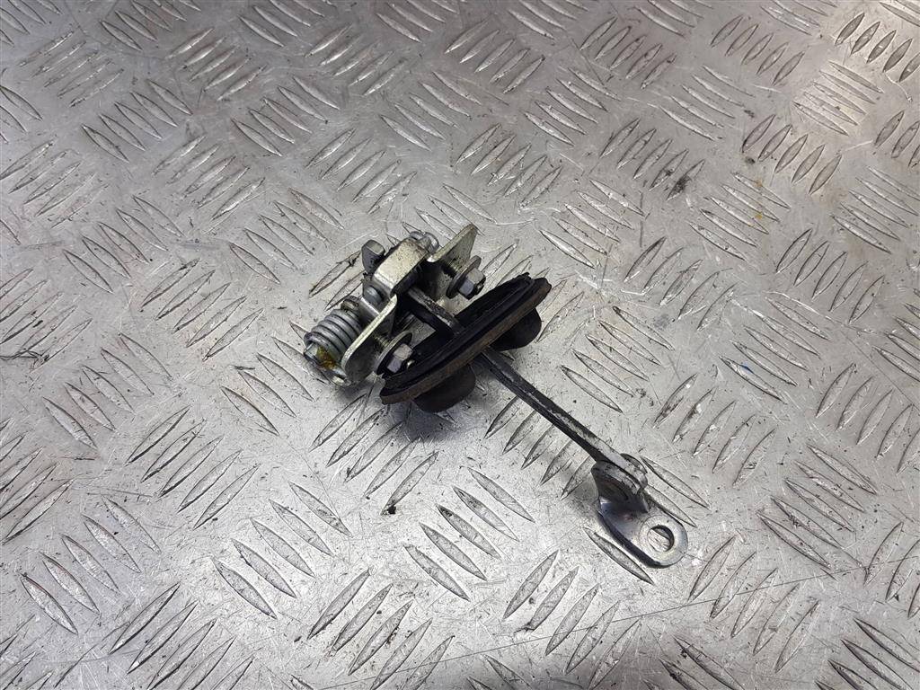 ограничитель двери Renault Kangoo  7700303548, 750 рублей, Москва