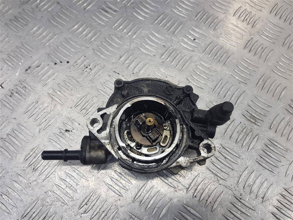 насос вакуумный FORD Transit  1899704, 4200 рублей, Москва