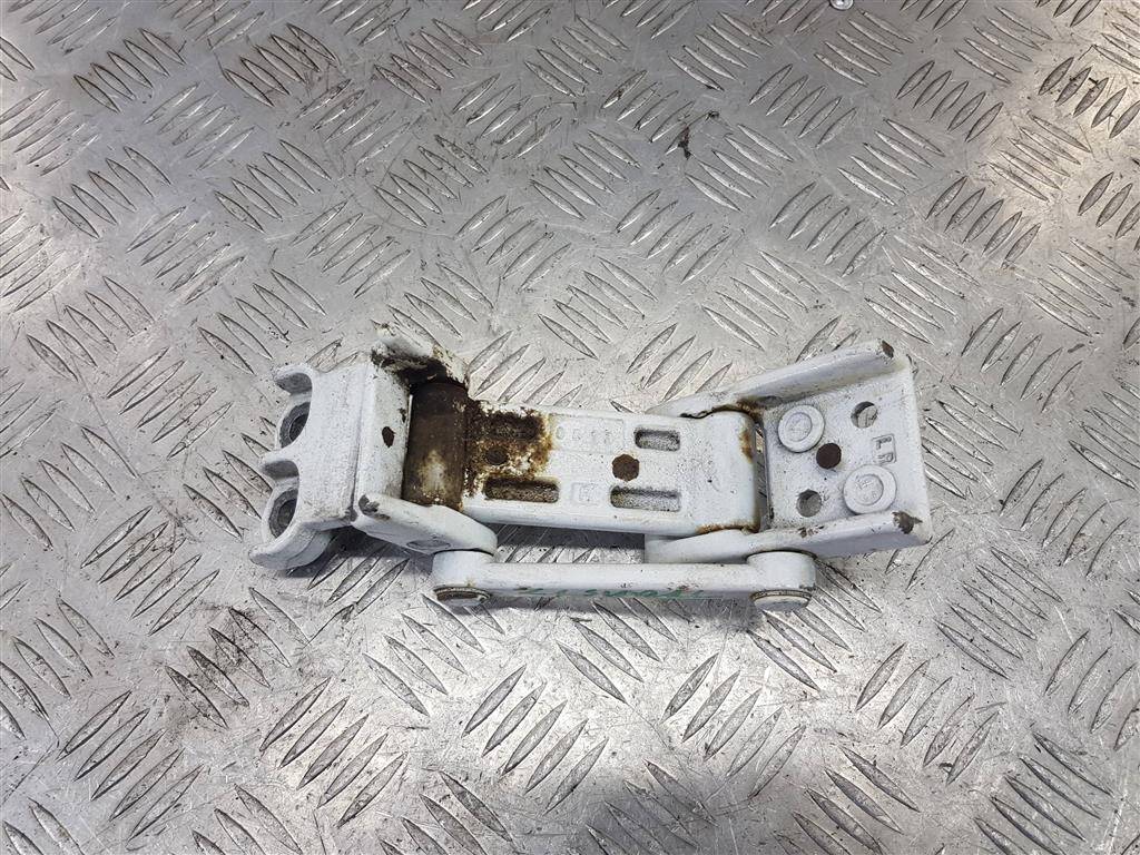 петля двери распашной FORD Transit  4872284, 2470 рублей, Москва