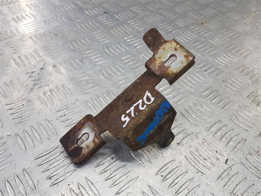 ответная часть замка капота FORD Tourneo Connect  1438118, 1210 рублей, Москва