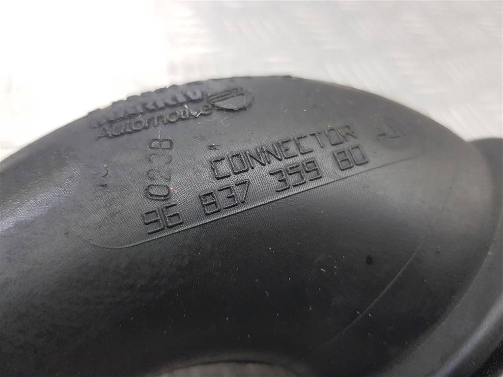 патрубок воздушный (пластик) Citroen Berlingo  143453, 750 рублей, Москва