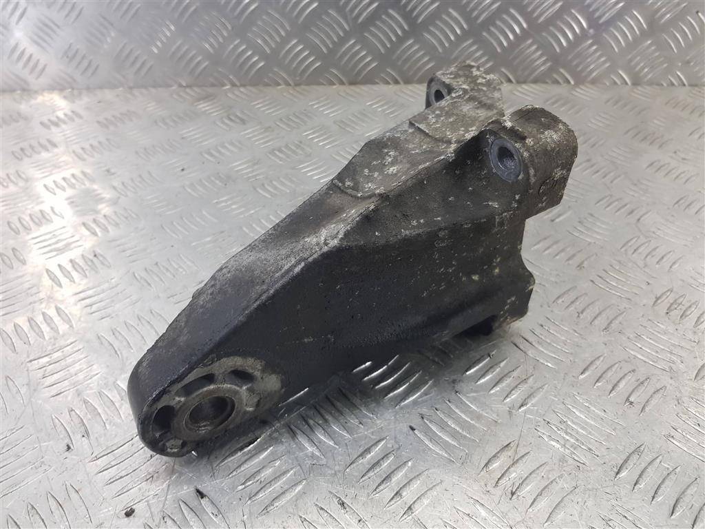 кронштейн двигателя (двс) FORD Transit  1713354, 1550 рублей, Москва