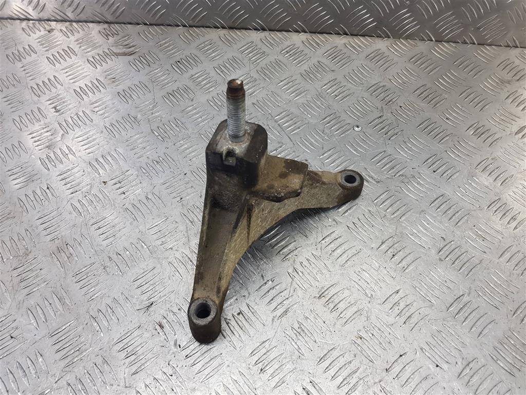 кронштейн кпп FORD Tourneo Connect  5127454, 750 рублей, Москва