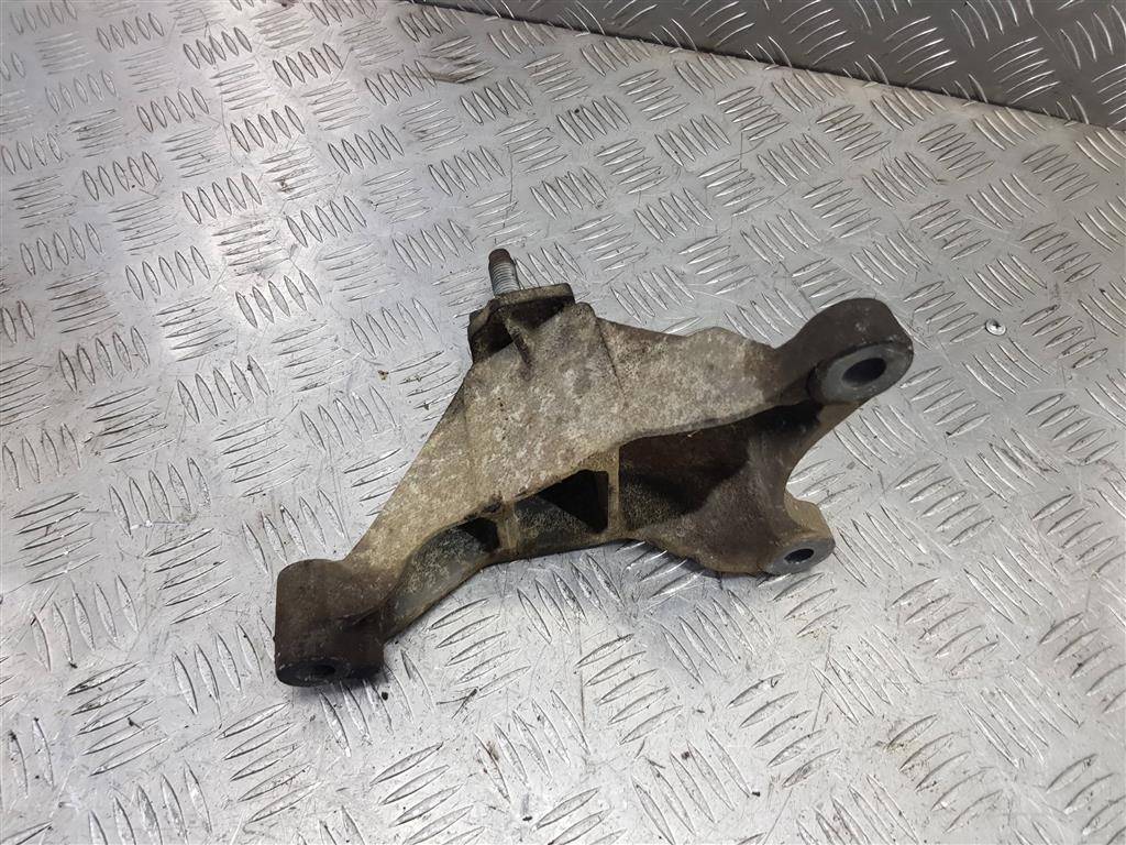 кронштейн кпп FORD Tourneo Connect  5127454, 750 рублей, Москва