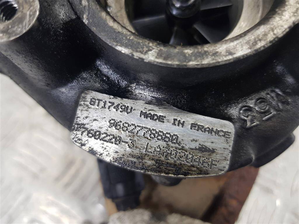 турбина Peugeot Expert  0375L4, 10180 рублей, Москва