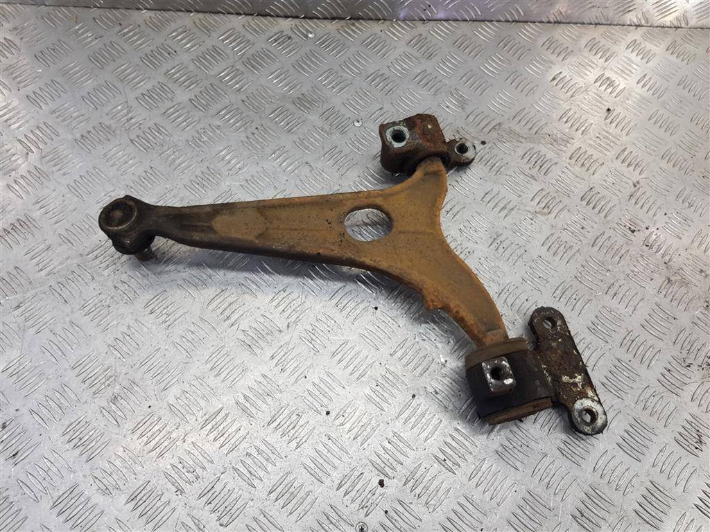 рычаг Peugeot Expert  3521N9, 3390 рублей, Москва