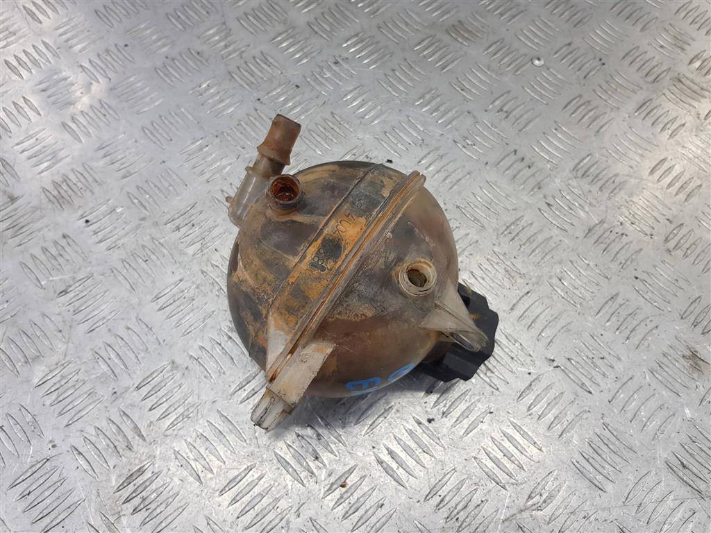 бачок расширительный Peugeot Expert  1323W7, 1320 рублей, Москва