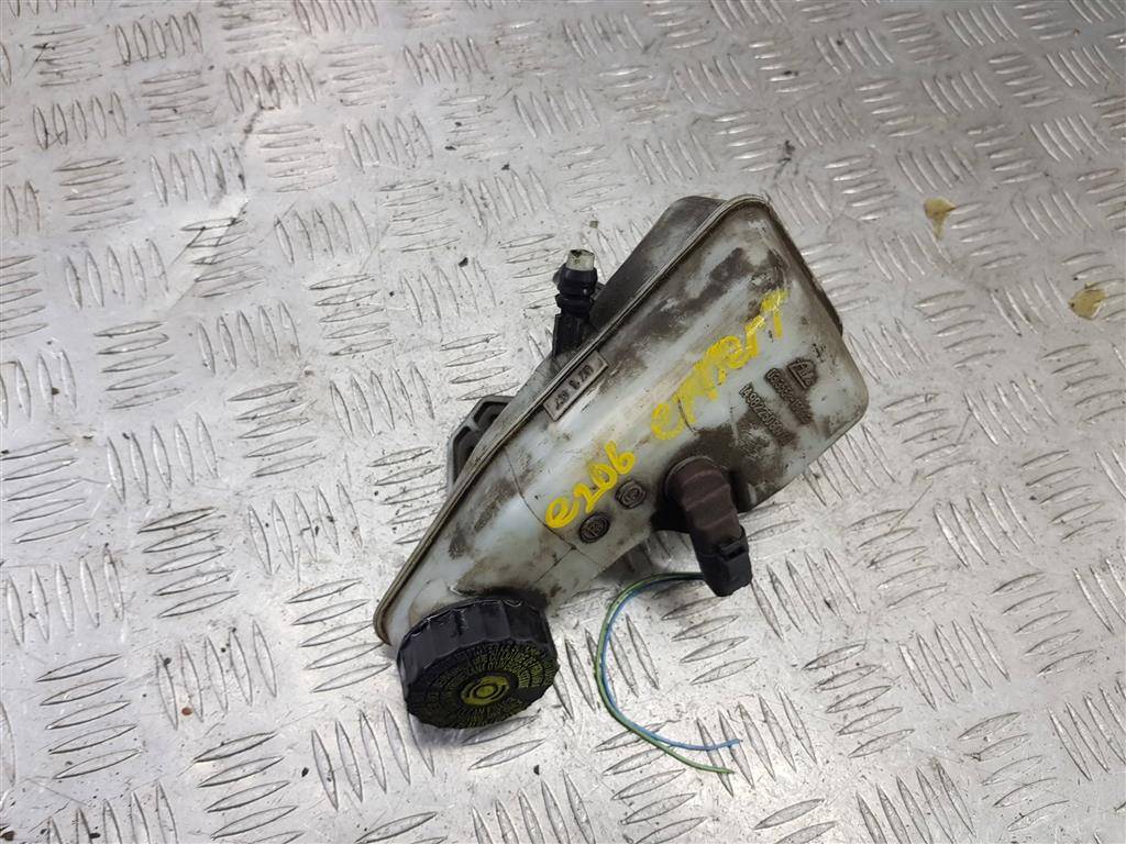 бачок тормозной Peugeot Expert  4635E9, 2130 рублей, Москва