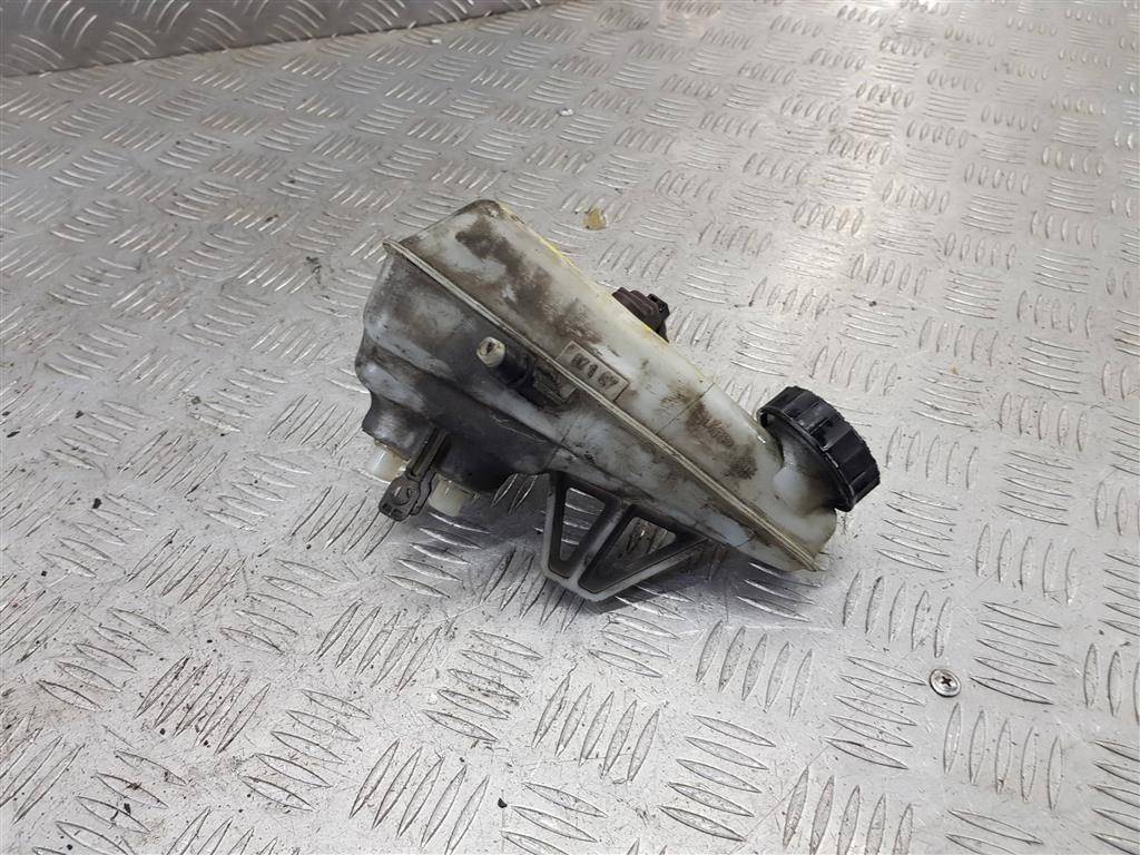 бачок тормозной Peugeot Expert  4635E9, 2130 рублей, Москва