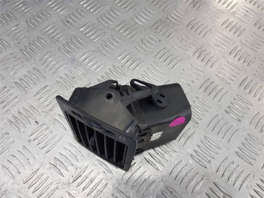 решетка воздуховода Peugeot Expert  8265Y4, 750 рублей, Москва