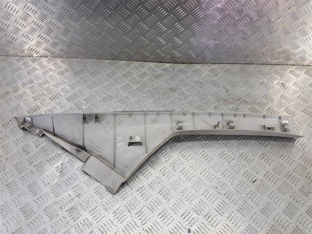 накладка лобового стекла Peugeot Expert  8331FA, 1900 рублей, Москва